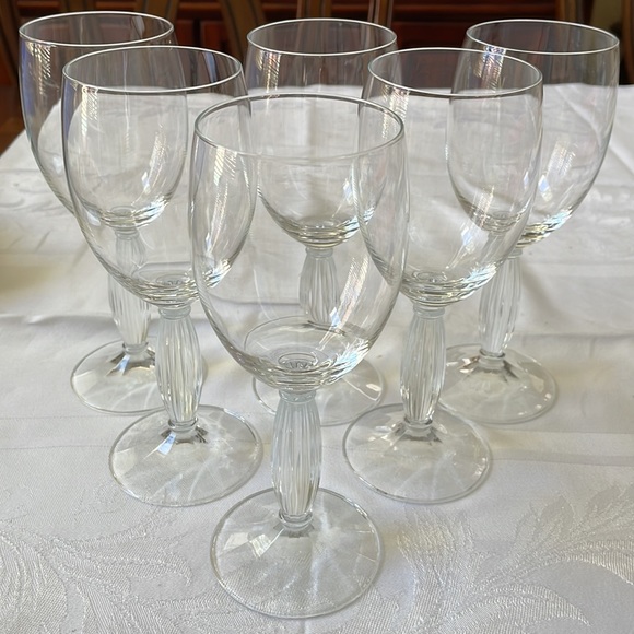 Lot of 6 clear crystal footed goblets glasses ribbed stem - Picture 6 of 7